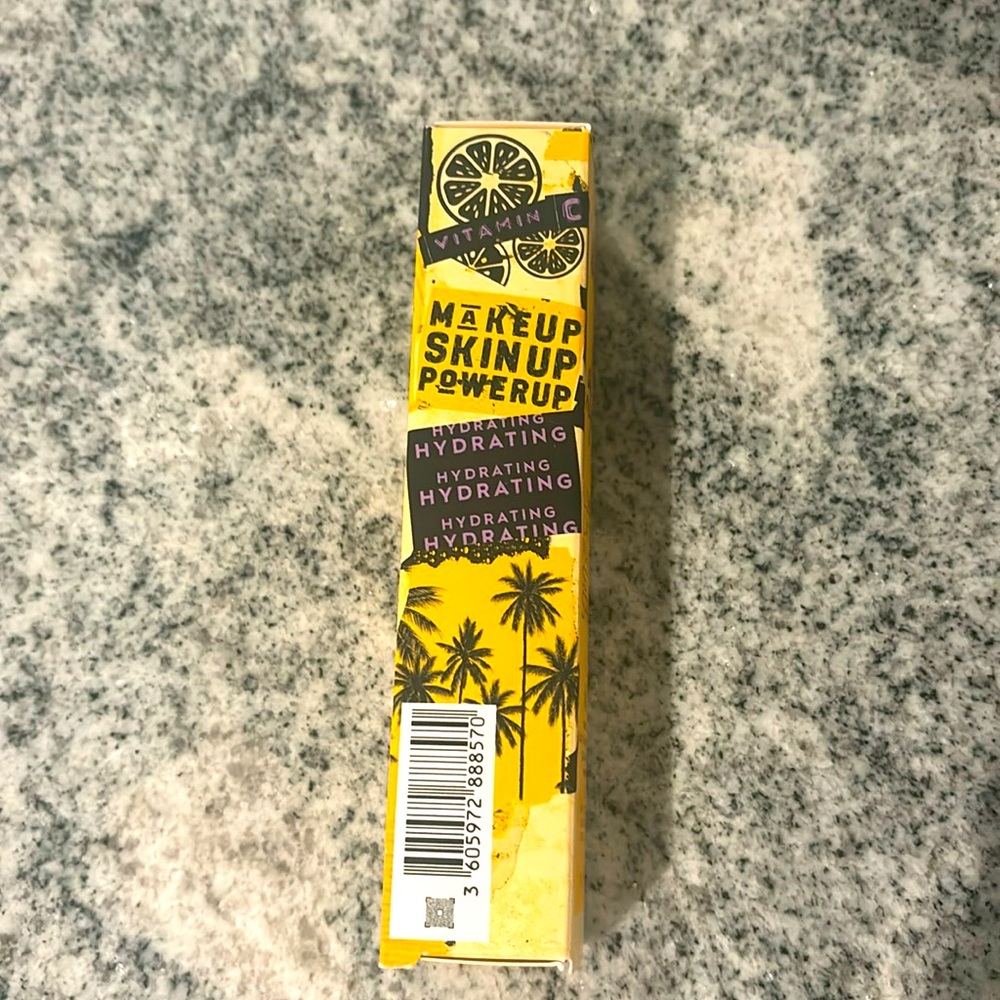 Urban Decay setting spray with vitamin C